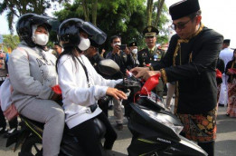 Hari Lahir Pancasila, Pemkot Balikpapan Bagikan 1000 Bendera