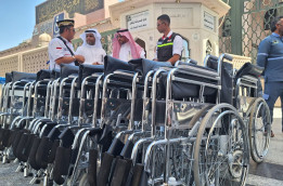 Masjid Nabawi Beri Bantuan Kursi Roda