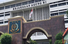 Kejagung Tetapkan Tersangka Baru di Kasus BTS dan Tol MBZ