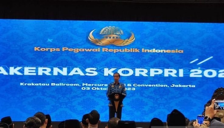 Jokowi Ingatkan Pendapatan Negara Jangan Digunakan Beli Barang Impor