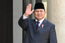 LSI: Prabowo Unggul dari Anies dan Ganjar