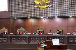 MK Tolak Uji Materi Batas Usia Maksimal Capres-Cawapres