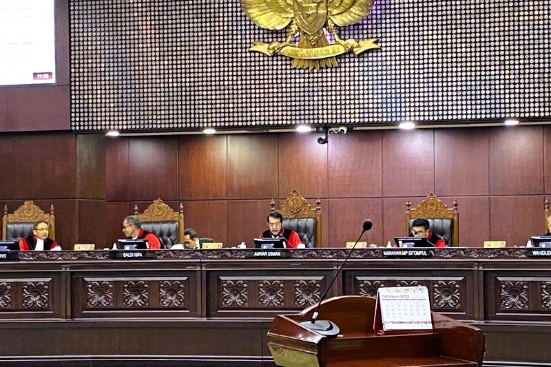 MK Tolak Uji Materi Batas Usia Maksimal Capres-Cawapres