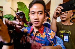 PDIP: Secara De Facto Keanggotaan Gibran Berakhir