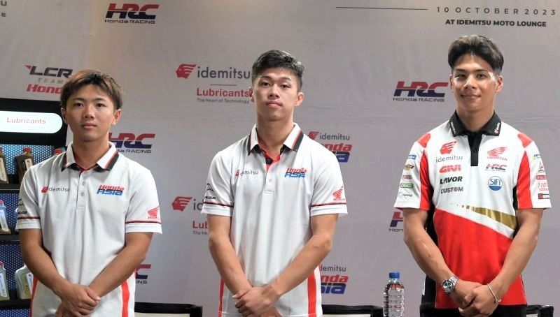 Pembalap Moto2 Ai Ogura Nyobain Kuliner Indonesia