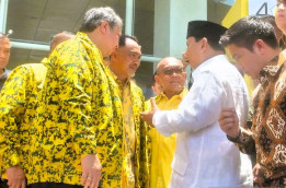 Prabowo: Keputusan Golkar Sangat Luar Biasa