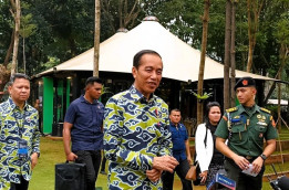 Presiden Jokowi Rombak Kabinet Pekan Ini