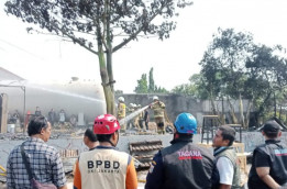 Gara-Gara Puntung Rokok Bangunan di Joglo Terbakar