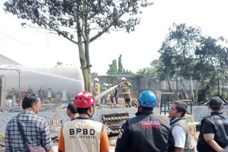 Gara-Gara Puntung Rokok Bangunan di Joglo Terbakar