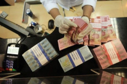 Rupiah Berpotensi Melemah Hingga Rp15.520 Per Dolar AS