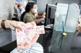 Rupiah Hari Inii Melemah Jadi Rp15.645 Per Dolar AS