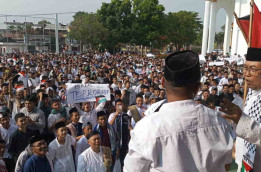 Ribuan Siswa SMKN 2 Garut Gelar Aksi Damai Untuk Palestina