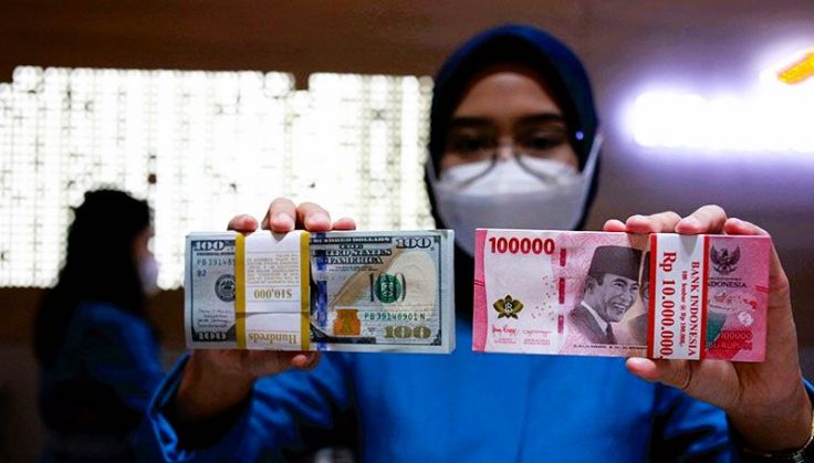 Rupiah Melemah Terhadap Dolar Pagi Ini