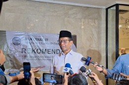 Hari Kelima Kampanye, Mahfud MD Kunjungi Tiga Daerah Jawa Timur