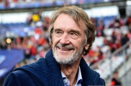 Jim Ratcliffe: Fan Sejak Kecil, Kini Pemilik Sebagian Saham Man United