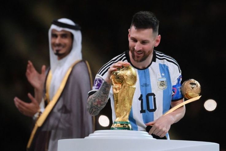 WOW! Kaos Messi Laku 7,8 Juta Dolar