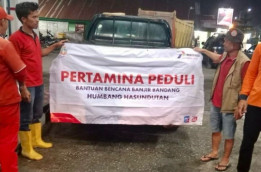 Pertamina Bantu Seribu Pakaian Untuk Pengungsi di Humbang Hasundutan