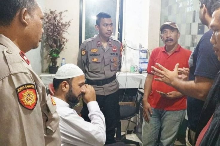 Polisi Tangkap WNA Asal Pakistan Yang Minta Sumbangan Ke Warga