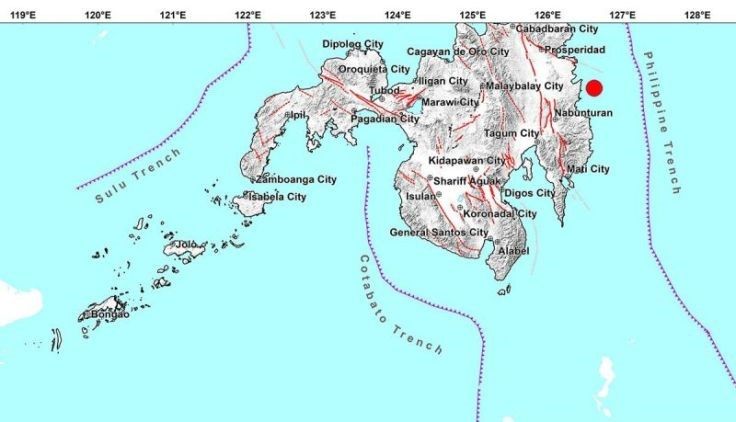 Satu Tewas Setelah Gempa Magnitudo 7,4 Guncang Filipina Selatan