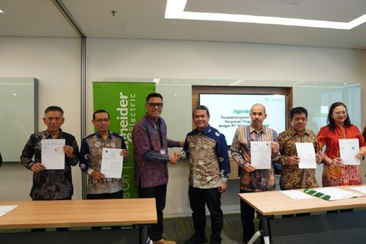 Schneider Electric Jalin Kerja Sama Dengan 15 Politeknik Negeri