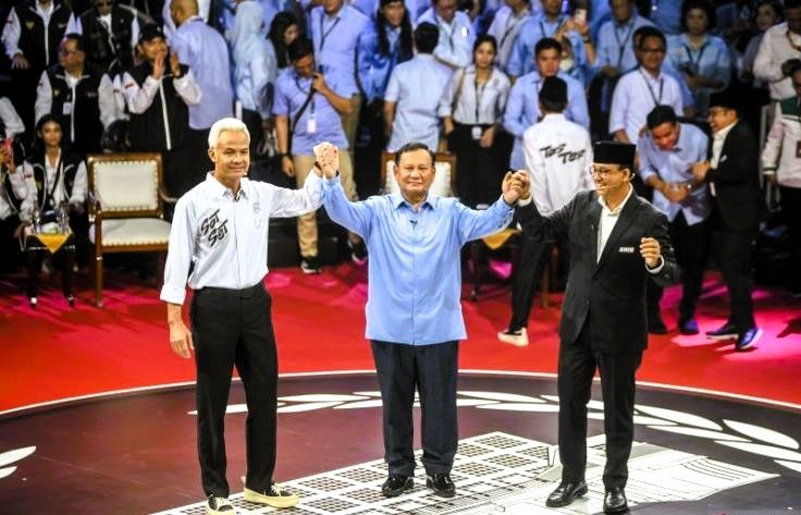 Tampilan Capres Debat Pertama, Dari Yang Serius Hingga "eye Catching"