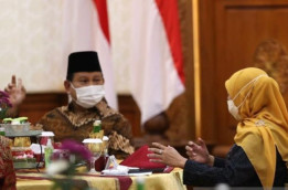 TKN Apresiasi Sinyal Dukungan Khofifah Untuk Prabowo-Gibran