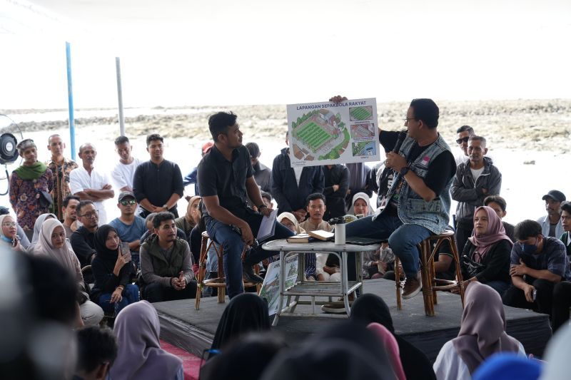 Anies Janji Hapus Persyaratan Kerja Diskriminatif