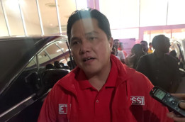 Erick Thohir akhirnya Akui Rumput di GBK Buruk