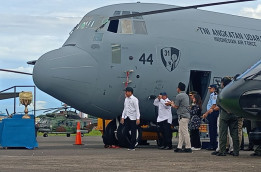 Jokowi "Sambut Hangat" Rencana Mahfud Md Mundur dari Kabinet