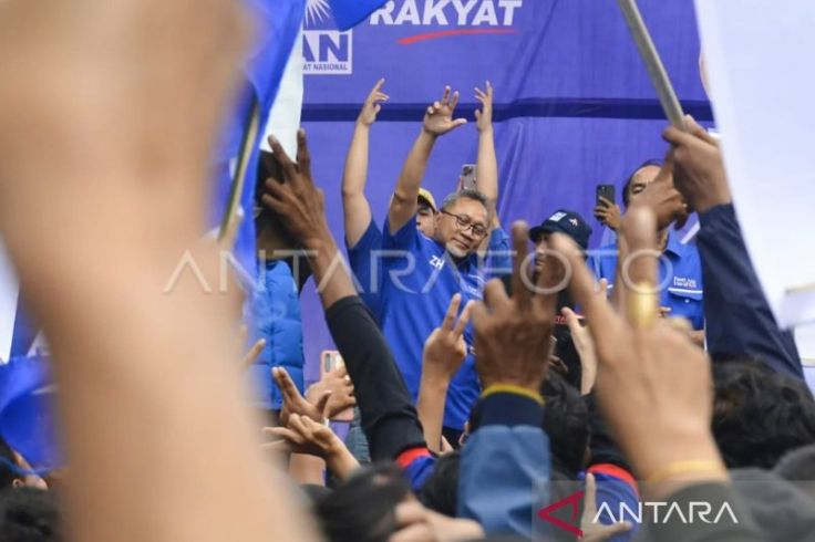 Kampanye Zulhas di Makassar Diwarnai Kehadiran Anak-Anak