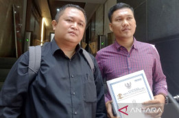 Pengacara Tersangka Bintang Porno Cabut Gugatan Praperadilan 