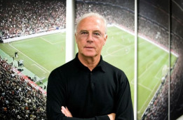 Legenda Sepak Bola Franz Beckenbauer "Der Kaiser" Meninggal Dunia