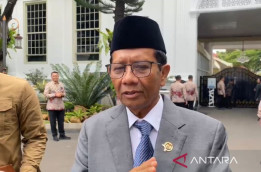 Mahfud Md Tidak Tahu Sri Mulyani Mau Mundur