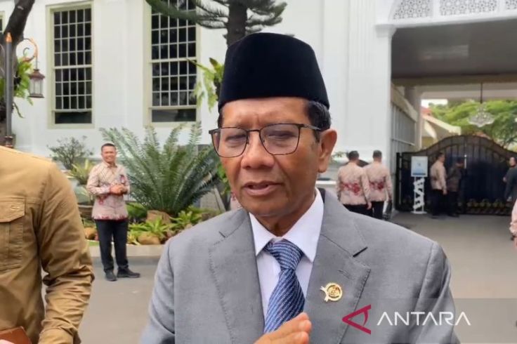 Mahfud Md Tidak Tahu Sri Mulyani Mau Mundur