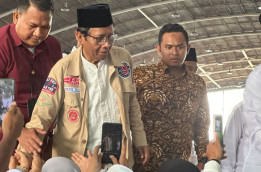 Mahfud MD Ingatkan Jangan Ancam-Ancam di Medsos