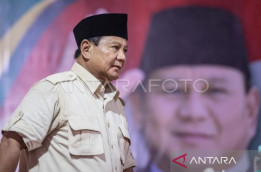 Nusron Wahid Ibaratkan Prabowo-Gibran bagai Batman