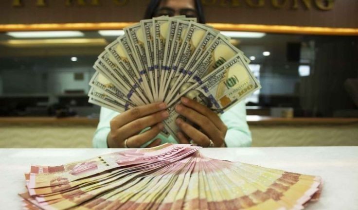 Rupiah Merosot 57 Poin Jadi Rp15.538