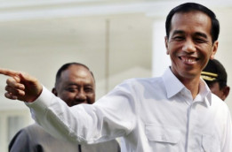 Salam Waras! Presiden Jokowi Bisa Kampanye Asal Seizin Diri Sendiri