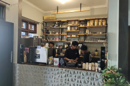 Jangan Minder! Harga Menu di Black Rock Cafe Terjangkau Kok