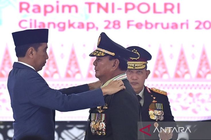 Komisi I DPR Nilai Prabowo Layak Dapat Pangkat Jenderal