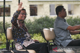 Resmi Ajukan Mundur, Mahfud Ogah Komentari Prabowo