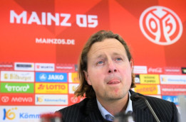 Mainz 05 Tunjuk Bo Henriksen Jadi Pelatih Baru