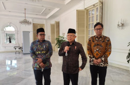 Beda dengan Airlangga, Wapres Sebut Film "Dirty Vote" Dinamika Politik