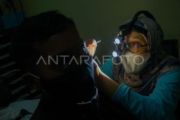 Obati Radang Telinga Tengah, Tak Selalu Butuh Antibiotik