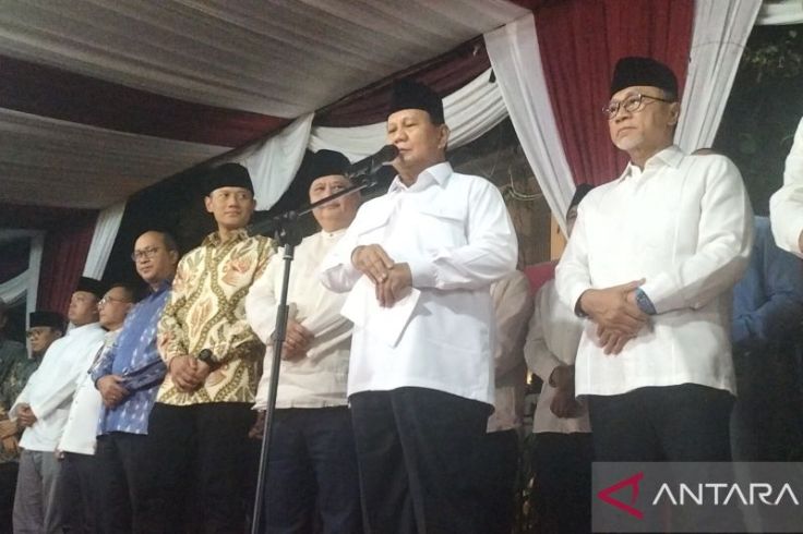 Prabowo-Gibran akan Upaya Bangun Koalisi Besar