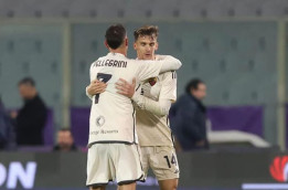 Gol Llorente Selamatkan Kekalahan Roma dari Fiorentina