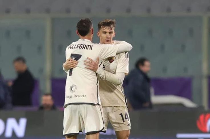 Gol Llorente Selamatkan Kekalahan Roma dari Fiorentina