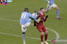 Protes Pelatih Liverpool, Manchester City Harusnya Penalti