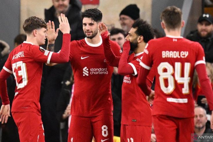 Liverpool Bantai Tamunya, Sparta dengan Skor 6-1