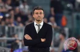 Luis Enrique Ingin Kembali Latih Barcelona